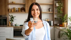 Prečo 2 litre vody denne nie sú pre každého a ako si nastaviť pitný režim