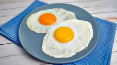 Prečo endokrinológovia uprednostňujú praženicu pred rannou ovsenou kašou?